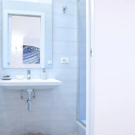 מלון דירות Duca70 